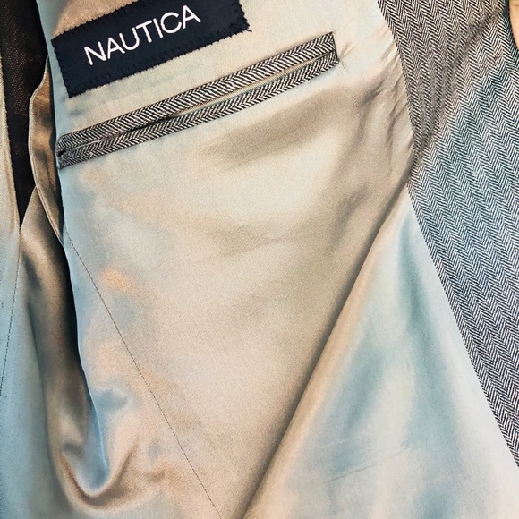Men's Nautica Sports Jacket - Picture 6 of 8